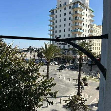 Nueva Street Apartment